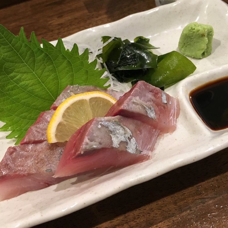 カイワリのお造り(ココロ )