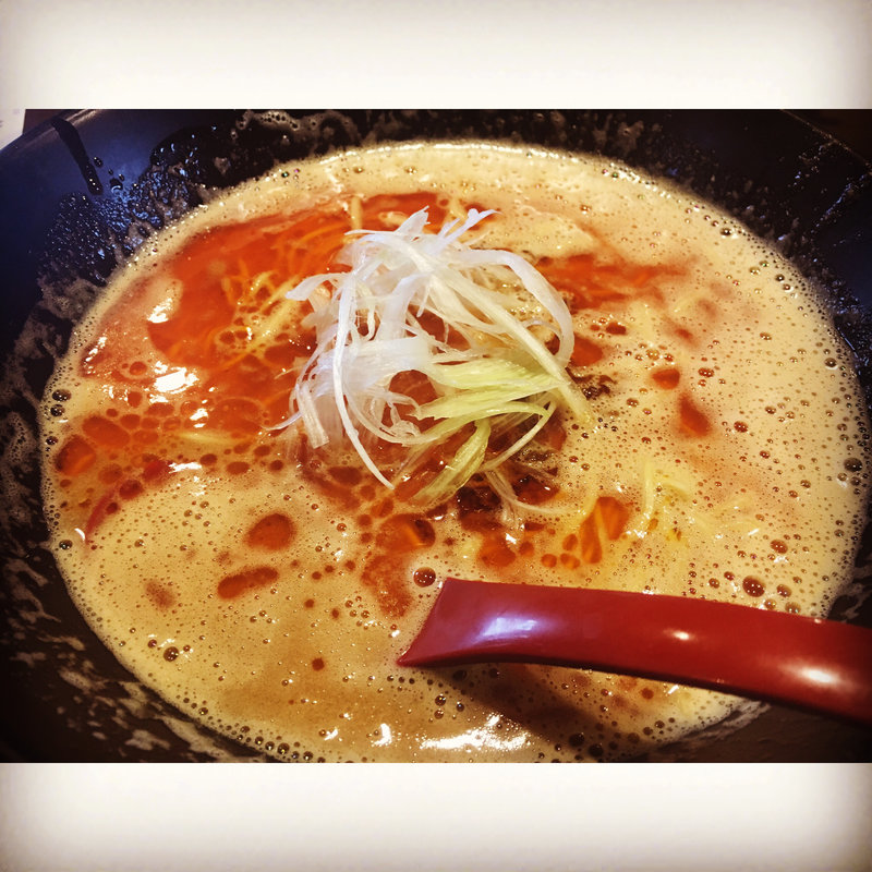 担々麺(麺家ぶらっくぴっぐ )