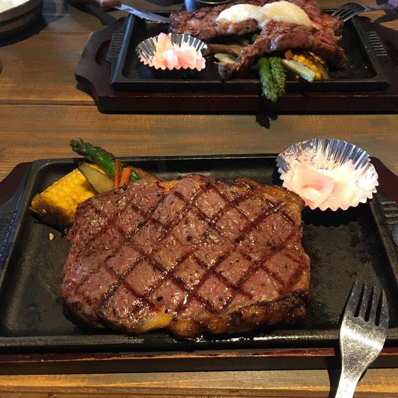 サーロインステーキ300g(伝説のステーキ屋 17号上尾店 )