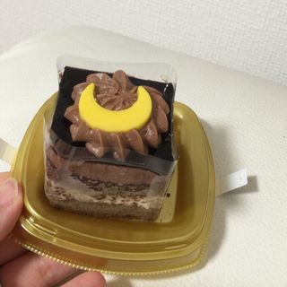 チョコ&クッキークリームケーキ(セブン-イレブン 横浜戸塚平戸店)