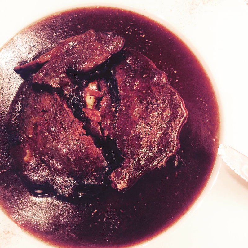 牛ホホ肉の赤ワイン煮込み(屋根裏のパリ食堂 )