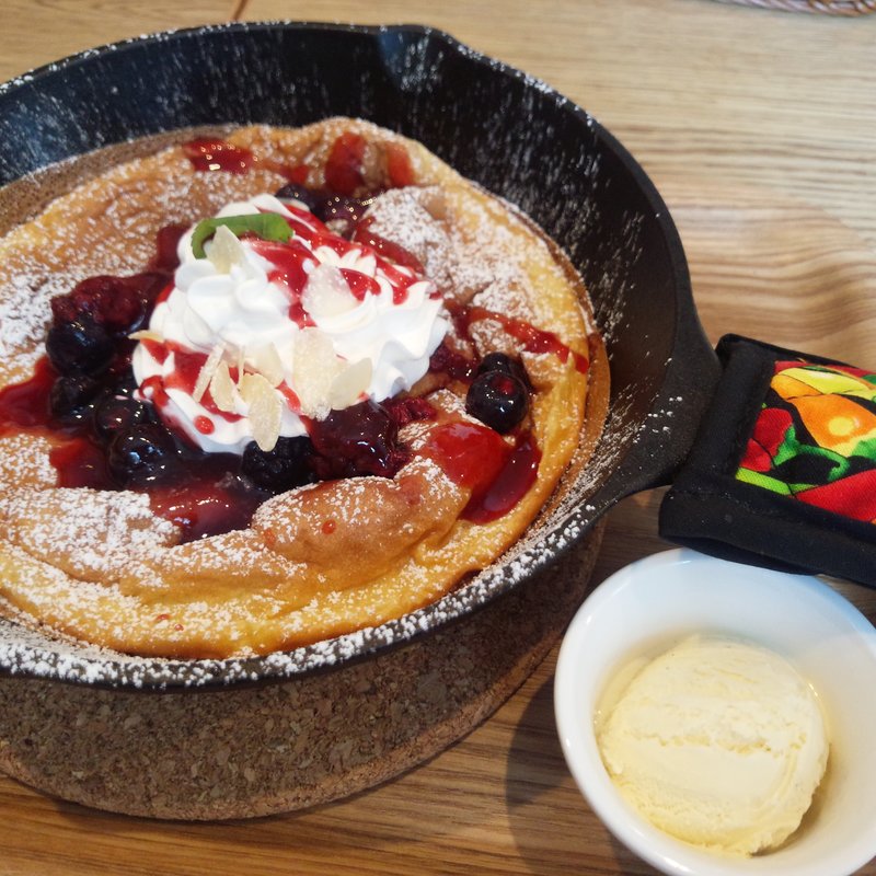 ダッチベイビー ミックスベリー(Cafa&PancakeKAEDE )