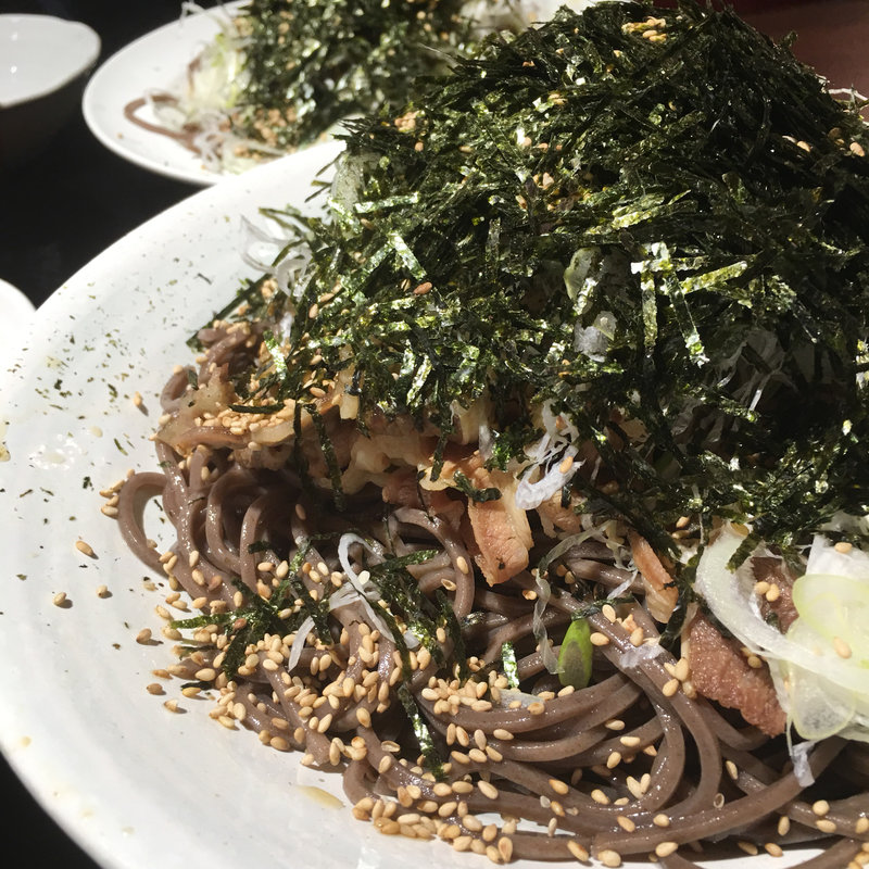 肉そば大盛り+生卵(そば おでん 俺のだし 赤坂 )