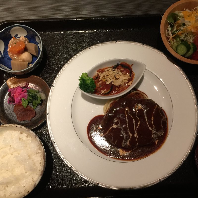 神戸牛デミグラスハンバーグセット(神戸牛511)