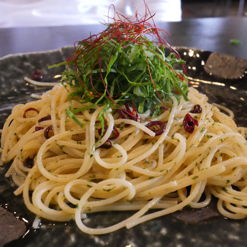 石垣島の天然塩のペペロンチーノ(REB （レブ）)