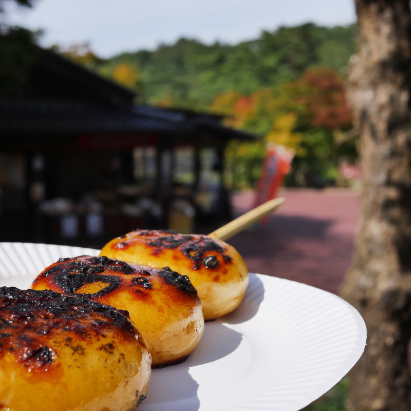 団子(醤油)(カフェ・ヴァン・ローゼス )