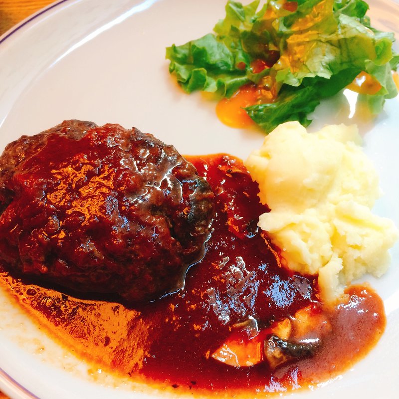 アンガス牛のハンバーグステーキ(渋谷バール＆ダイン)