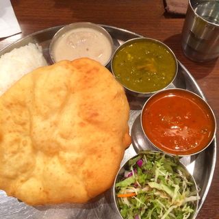 Aセット（本日のカレー・ランチ）(ダクシン 八重洲店)