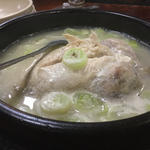 参鶏湯(伝統韓国料理 松屋)