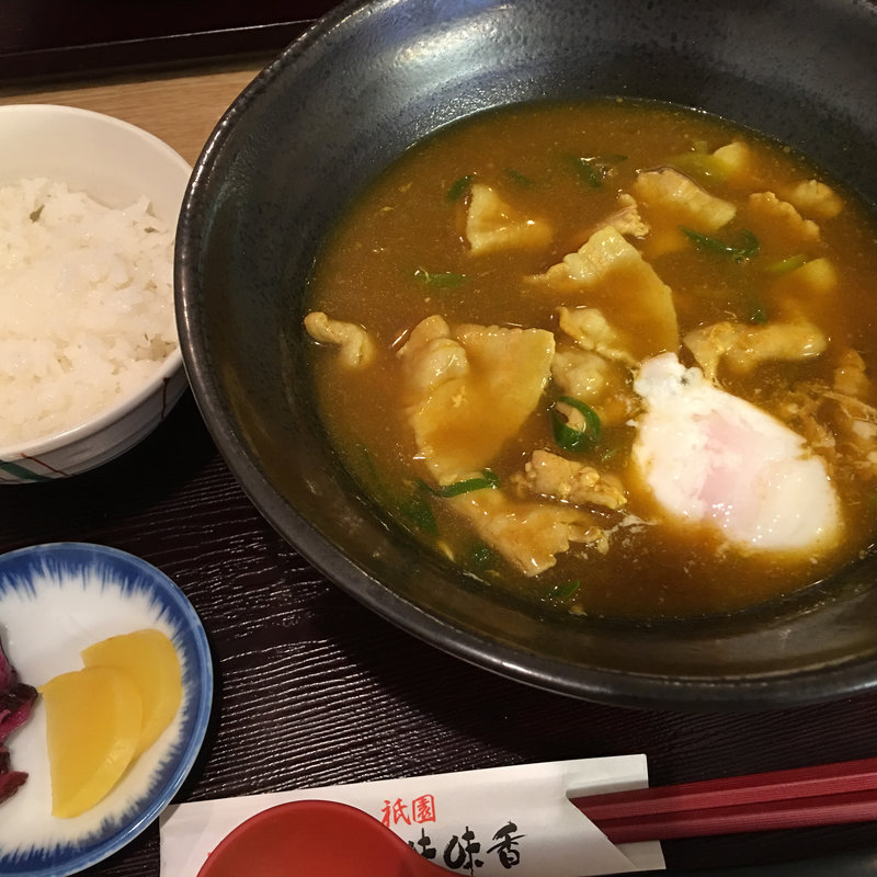 豚バラカレーうどん(味味香 （みみこう）)