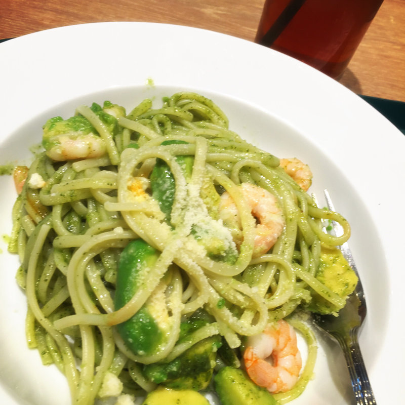 海老とアボカドのパスタ(PRONTO)