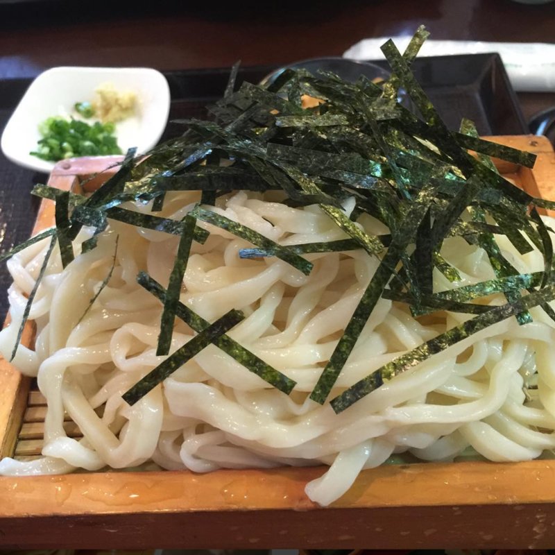 ざるうどん(手作りうどん 花坊)
