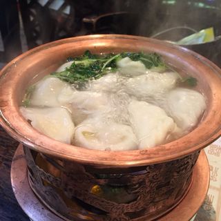 水餃子(老辺餃子館 本店 （ロウベンギョウザカン）)