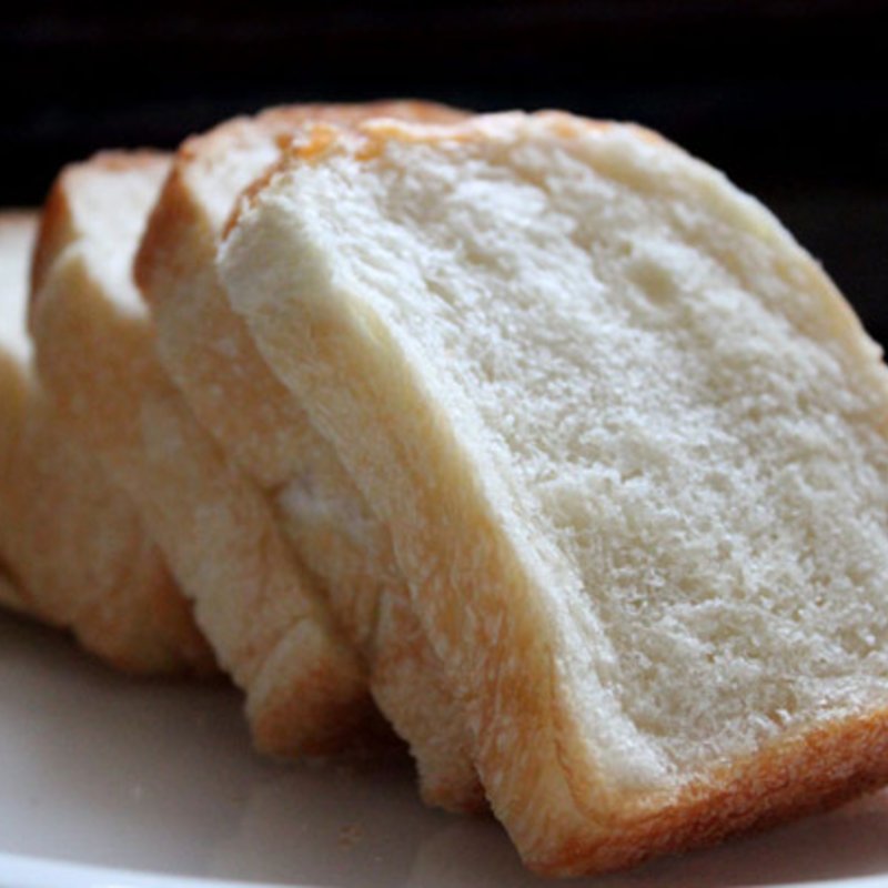 山食(レ・アントルメ国立)