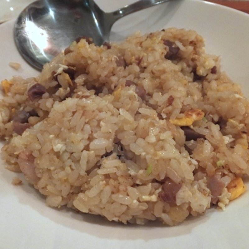 炒飯(中華料理 栄来軒)