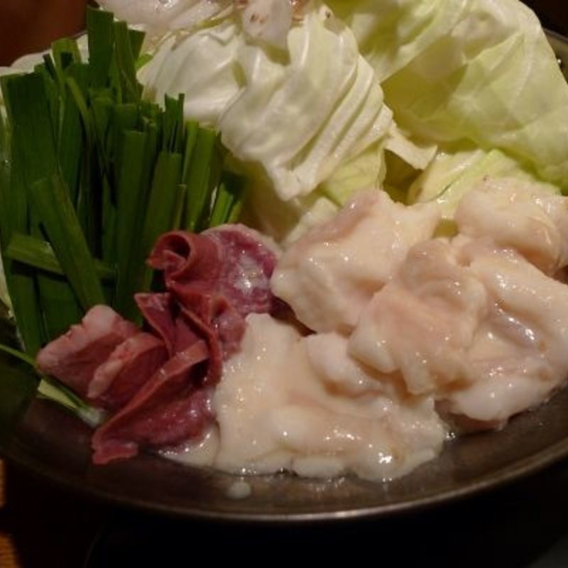 白味噌のモツ鍋(目黒 懐炉)