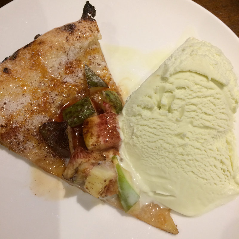 無花果のデザートピザ(LEGAME)