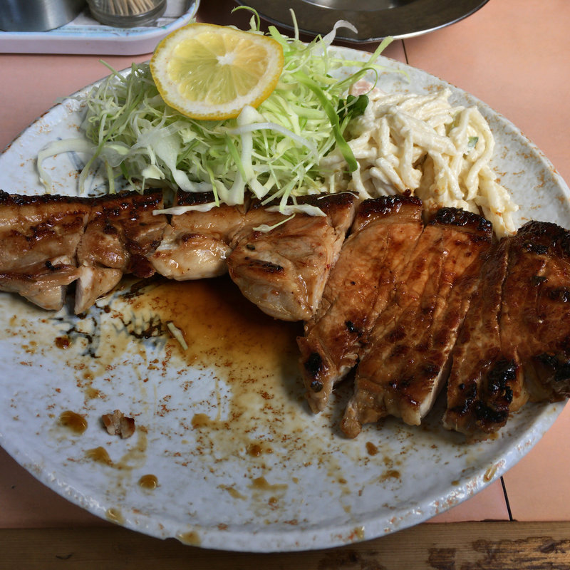 ロース焼肉定食(並)(ひかり食堂)