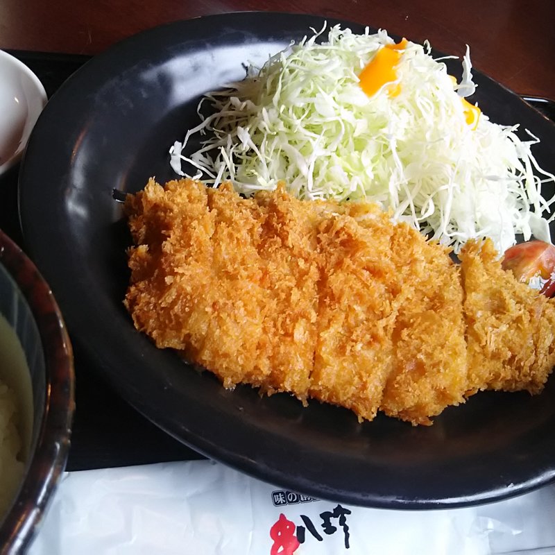 とんかつ定食(炭火焼き鳥 串八珍 新川店)