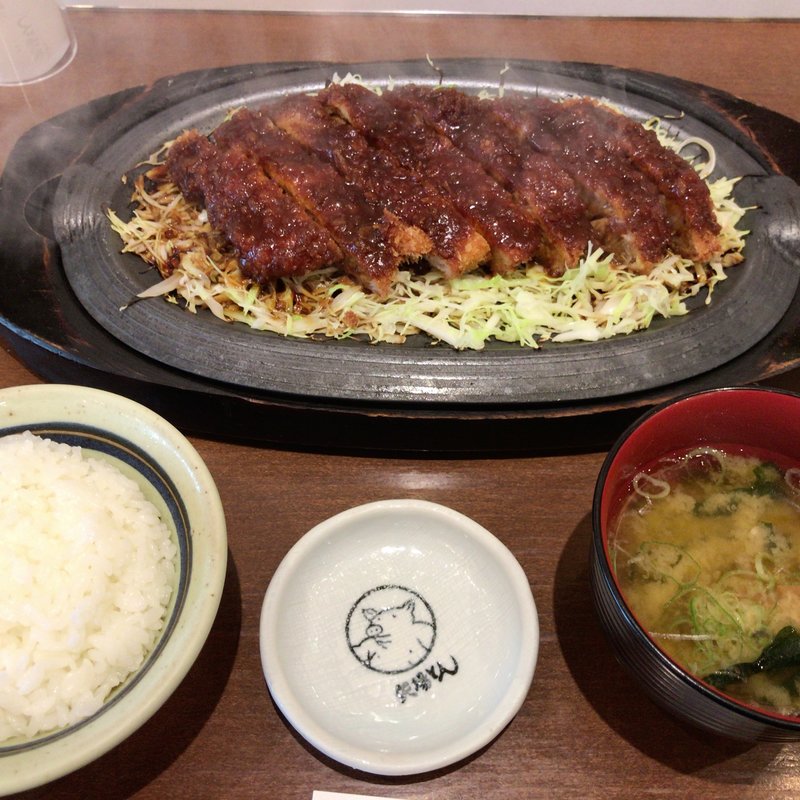 鉄板とんかつ定食(みそかつ 矢場とん 福岡JR博多シティ店)