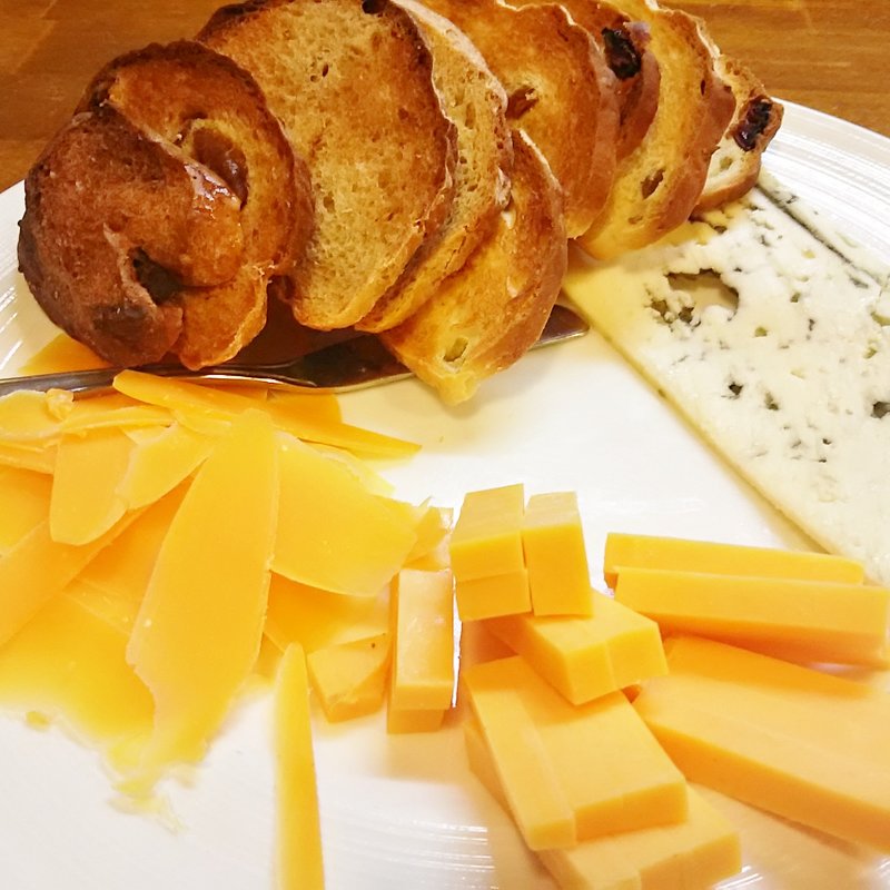 チーズ盛り合わせ(ブラッスリードロー)