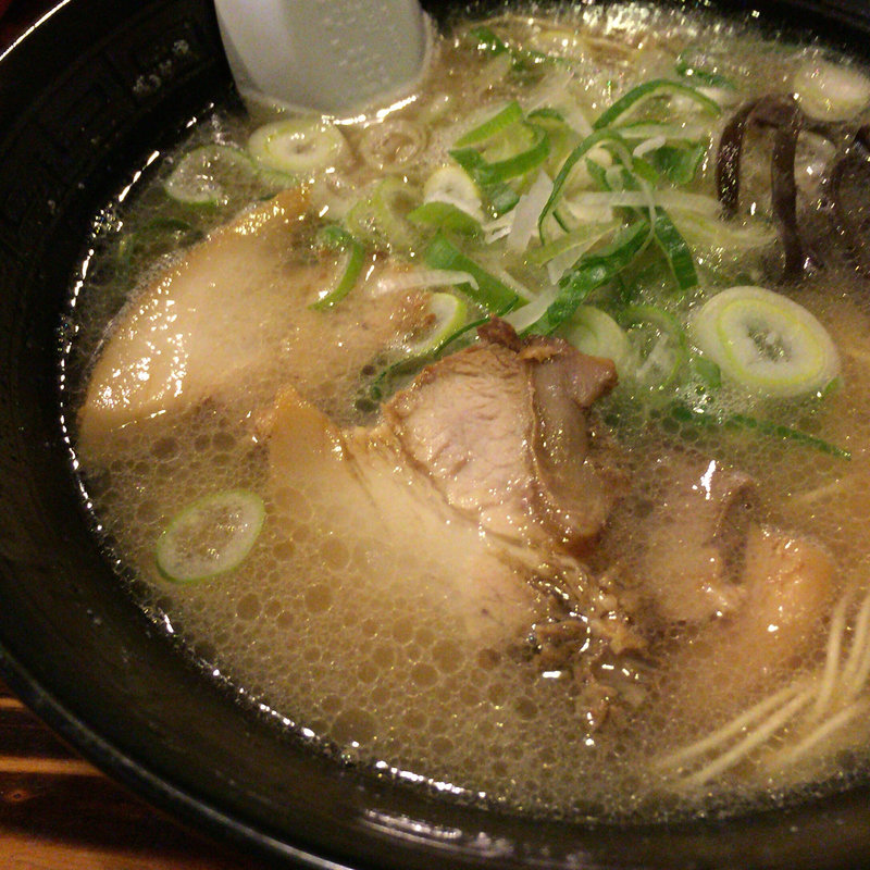 とん八ラーメン(とん八ラーメン )