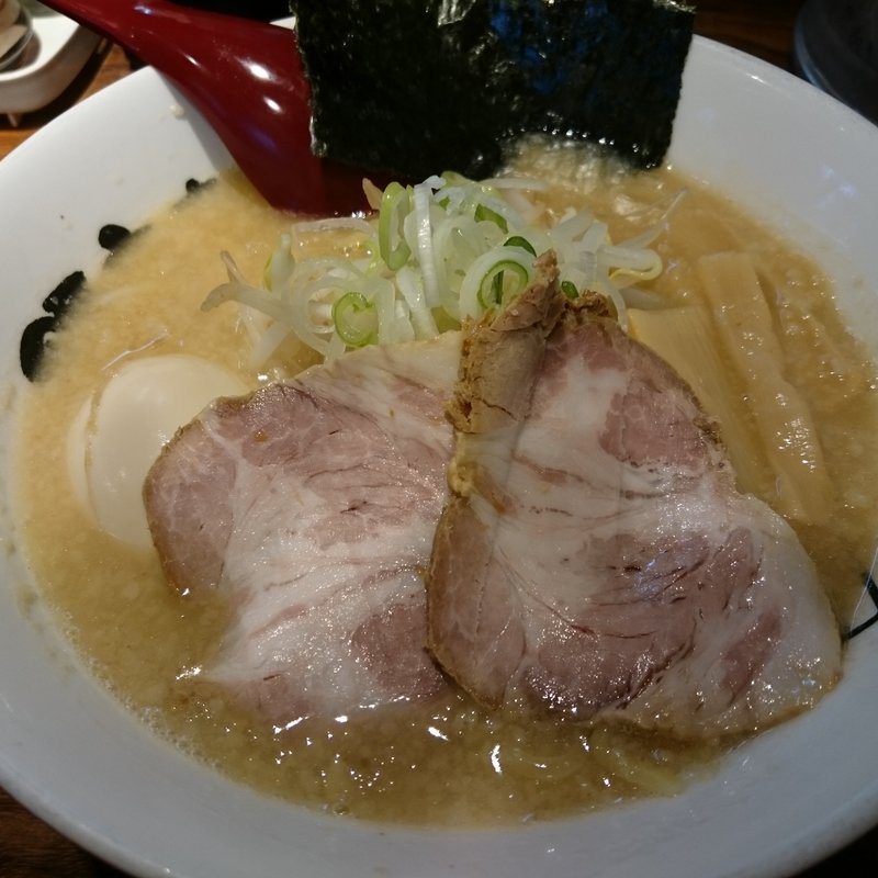 味玉ラーメン(野方ホープ 野方本店)