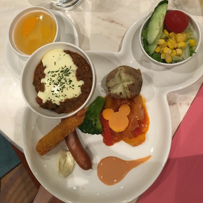 ミッキープレート(S.S.コロンビア・ダイニングルーム)