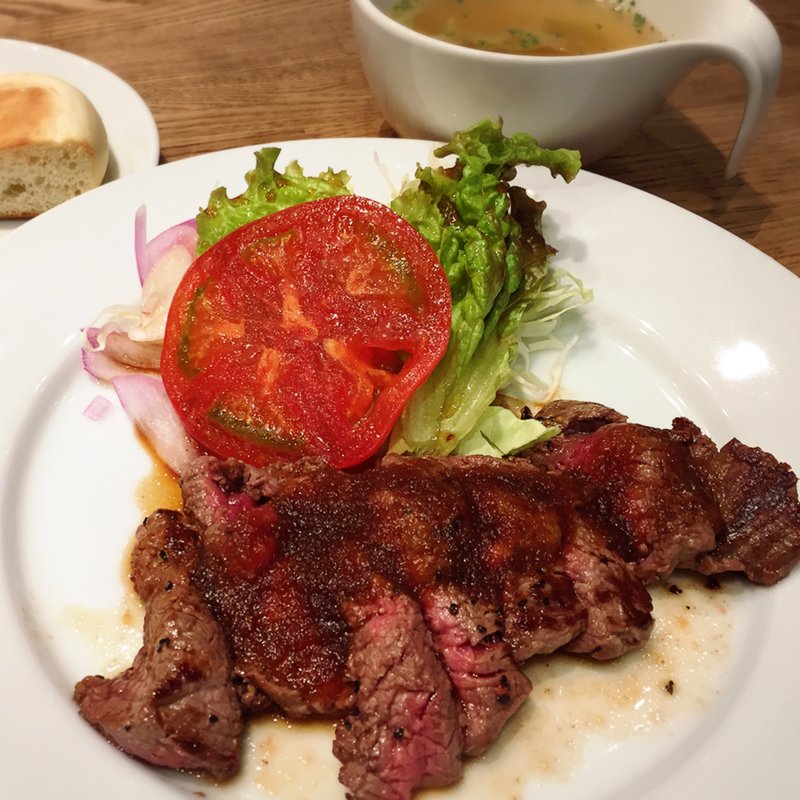 黒毛和牛赤身ステーキランチ(マスターズカフェ/薬院)