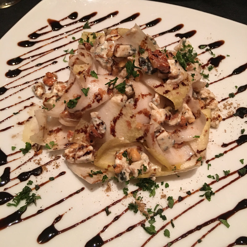 アンディーヴとくるみ ブルーチーズのサラダ(ル・プレヴェール)