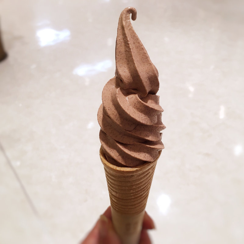 ル ショコラ(小樽洋菓子舗ルタオ 本店 （LeTAO）)