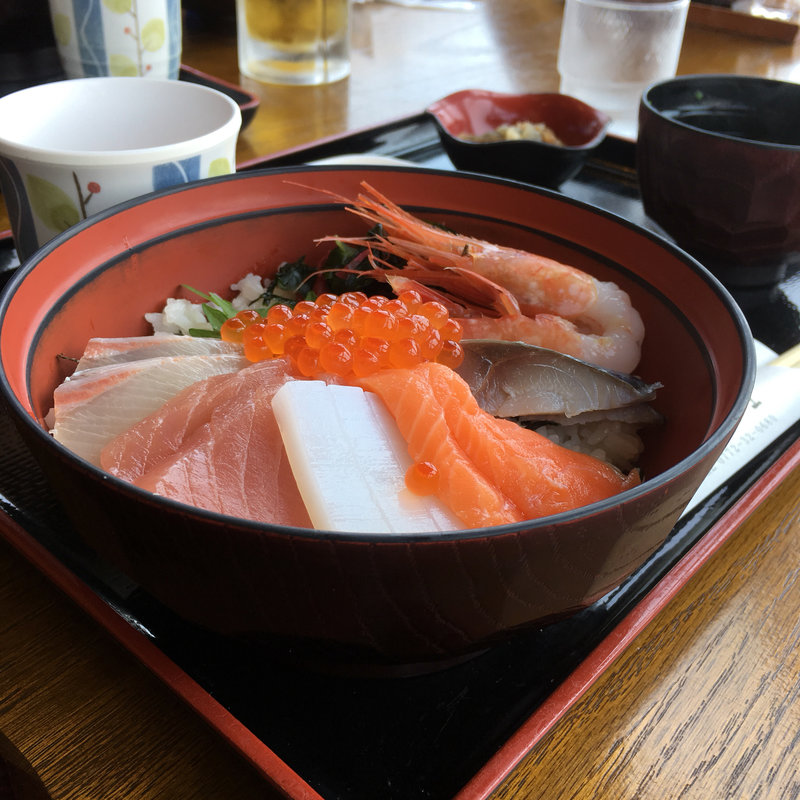 海鮮丼(舟屋 （ふなや）)