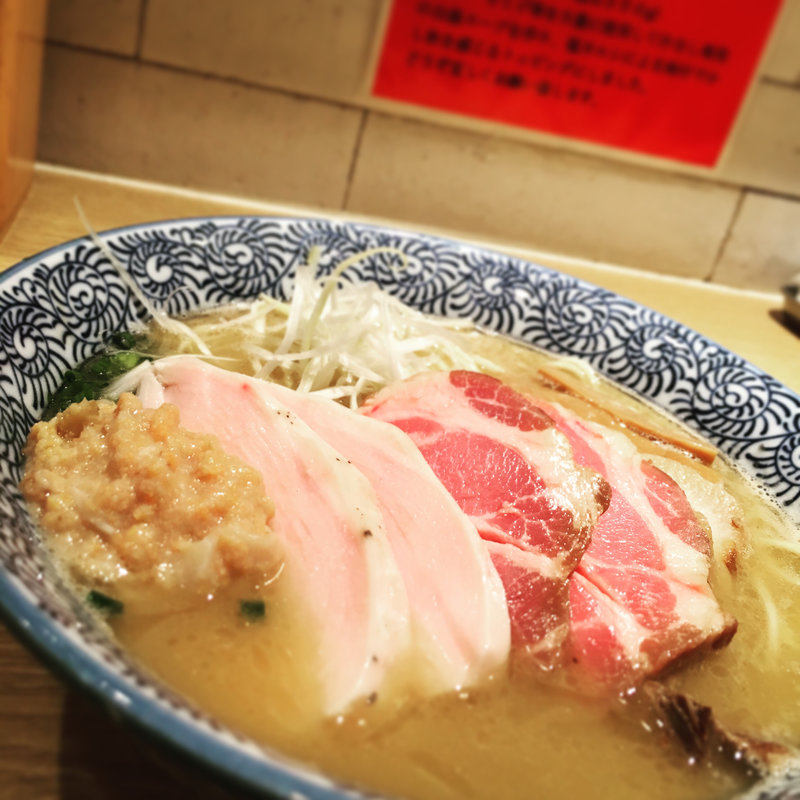 チャーシュー濃厚魚介らーめん(麺屋 一燈 （いっとう）)