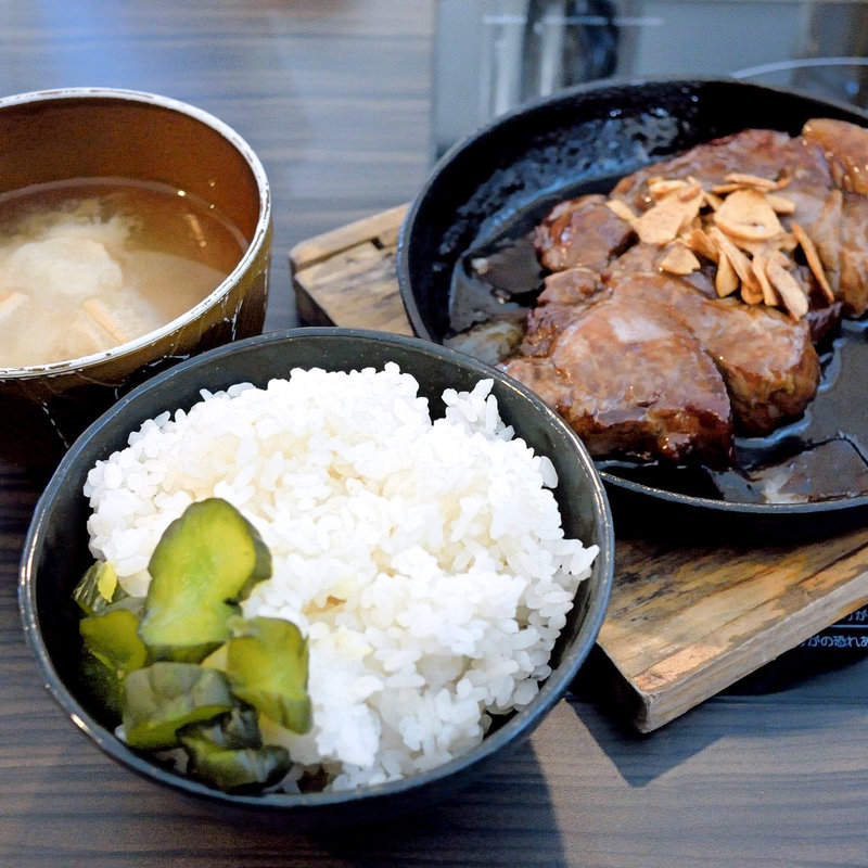 濃厚ソーストンテキ定食(はらだ牧場 高松おいしい広場店 )