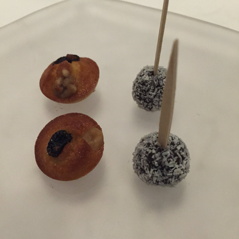 (ラー・エ・ミクニ)