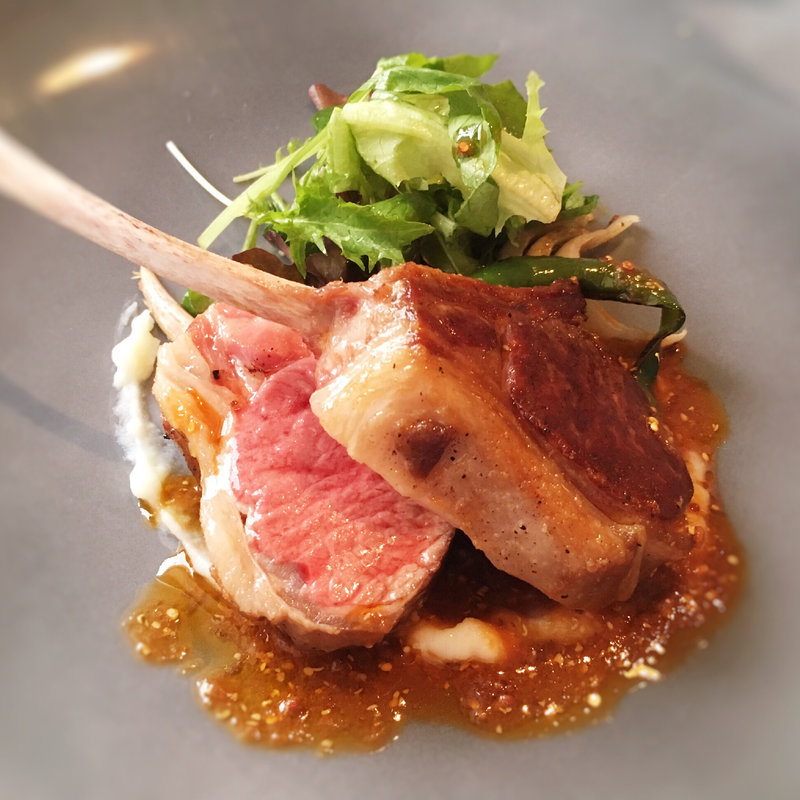 羊の背肉のロースト(LE COLVERT （ル コルヴェール）)