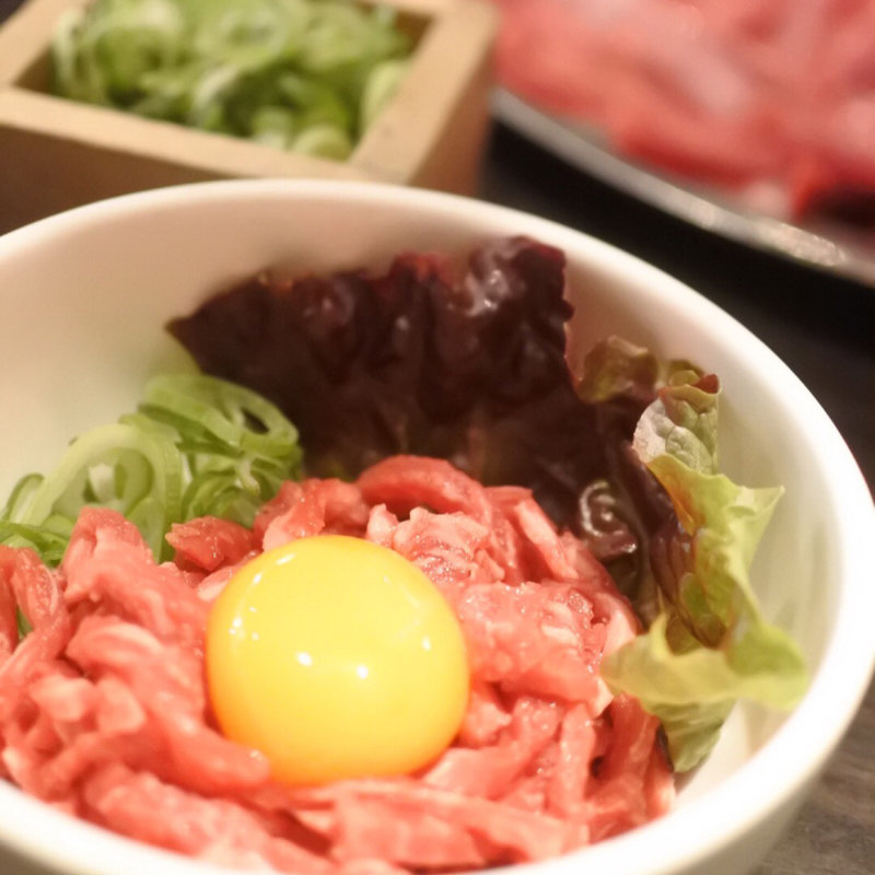 黒毛和牛ユッケ(京都ホルモン 梅しん （うめしん）)