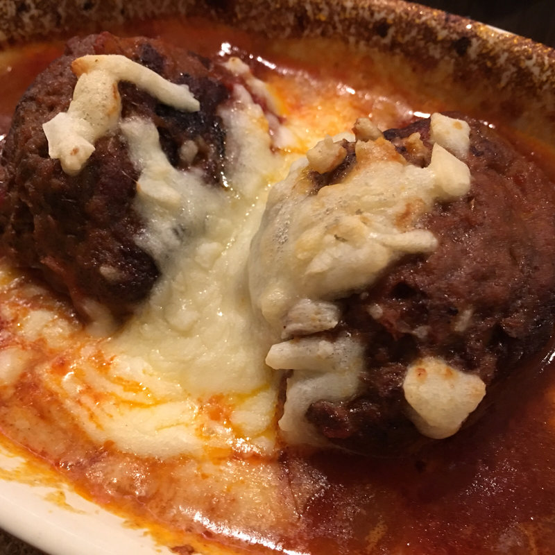 煮込みハンバーグ(今里酒場 うだ家)