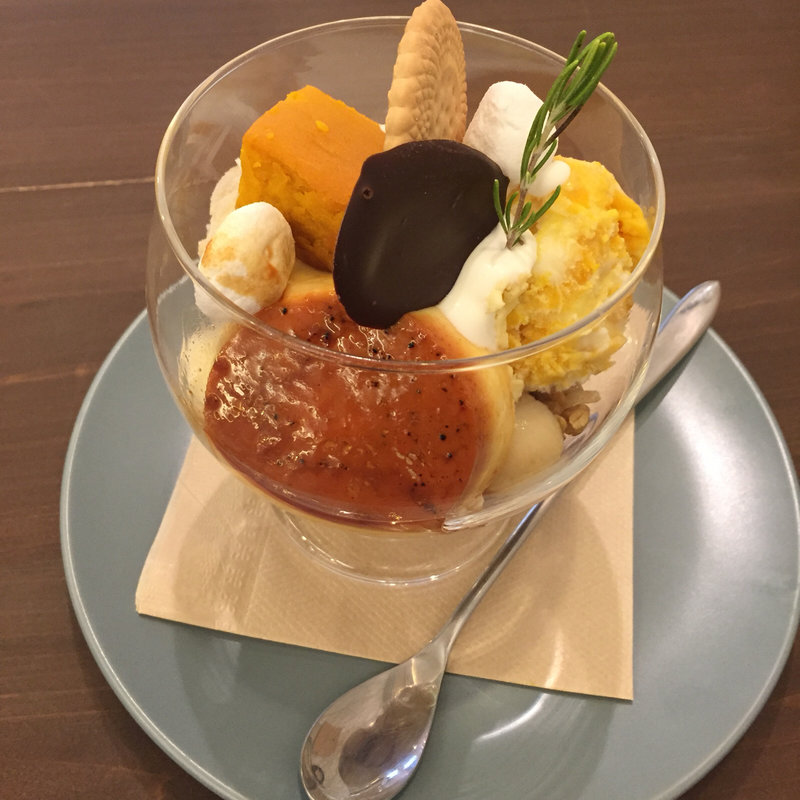 プリンアラモードパフェ(BOOCH)