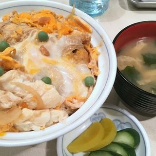 カツ丼(川ばた 中華喫茶店)