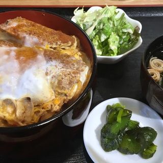 カツ丼(満留賀)
