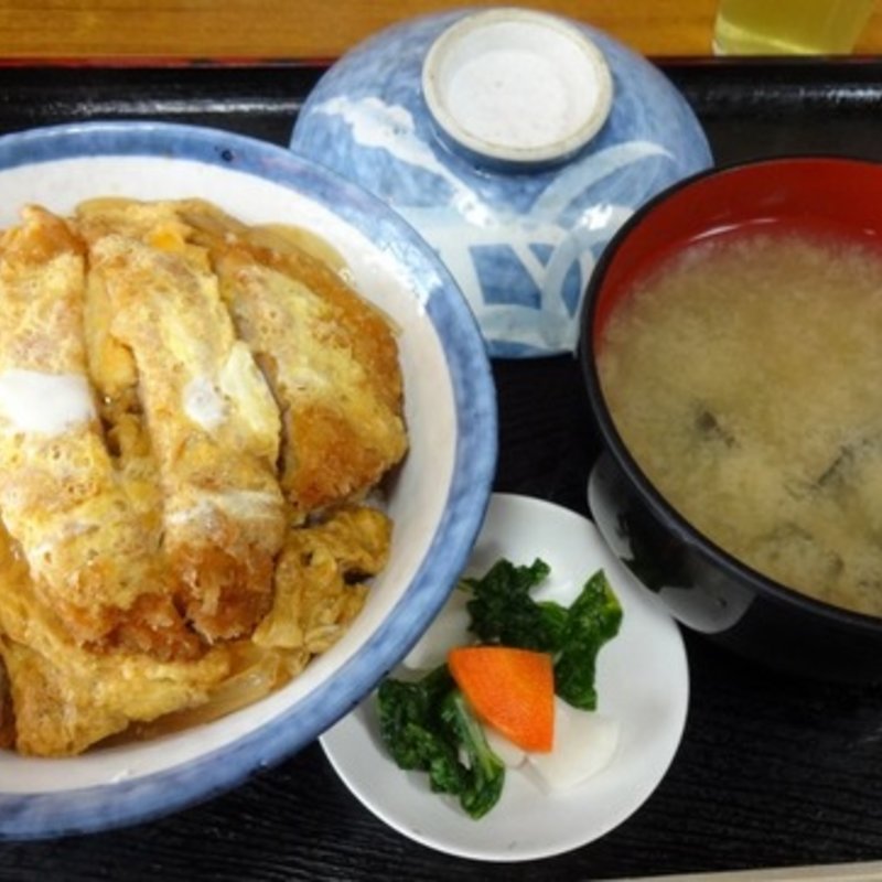 ロースカツ丼(ときわ食堂)