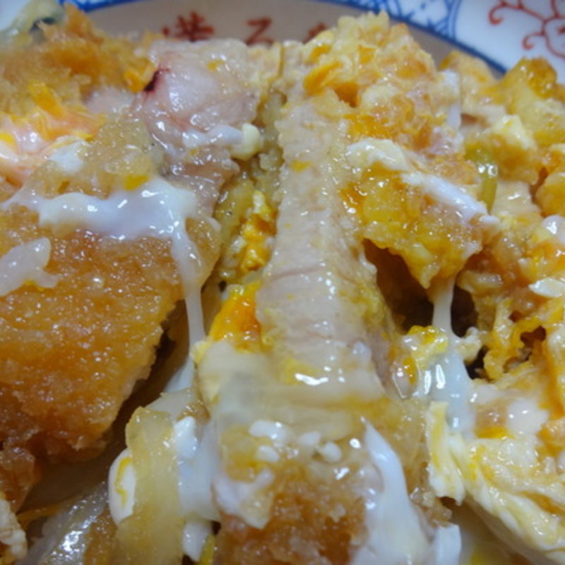 かつ丼セット(満る賀)