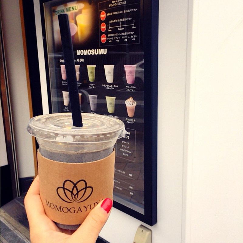 黒ごまのスムージー(MOMOGAYUYA)