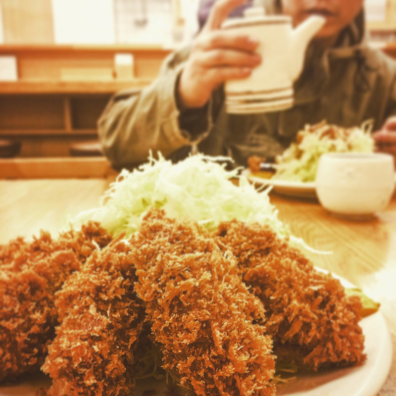 カキフライ定食(とんかつ 山さき)