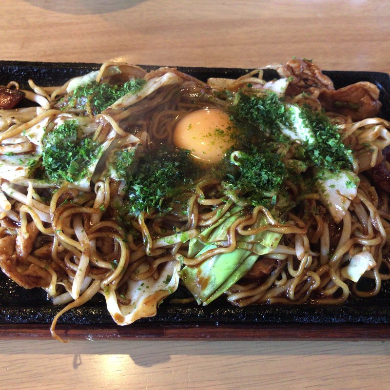 鉄板焼きそばセット(喫茶アベニュー )