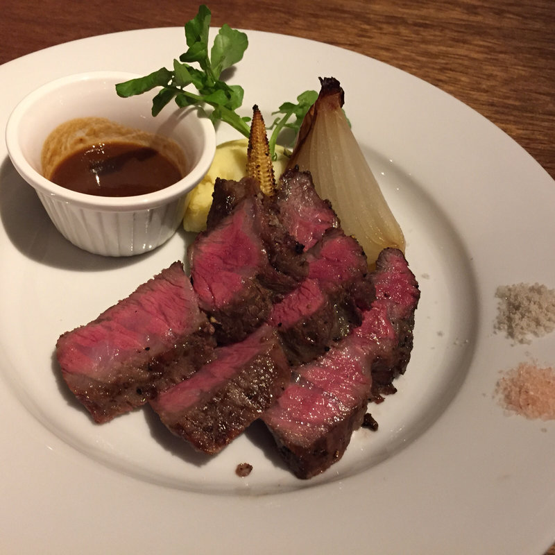 赤城牛のステーキ(スリー セント （THREE SENT）)