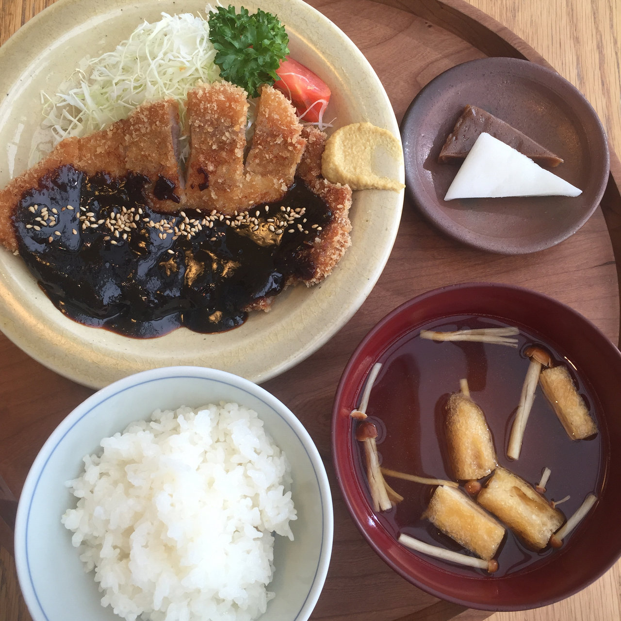 味噌カツ定食 ディヨンナナショクドウ D47食堂 の口コミ一覧 おいしい一皿が集まるグルメコミュニティサービス Sarah 味噌カツ定食 ディヨンナナショクドウ D47食堂 の口コミ一覧 おいしい一皿が集まるグルメコミュニティサービス Sarah