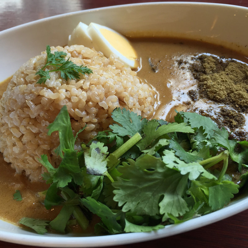 AGEレススパイス入りの豆乳入りきのこ入りカレー(タヒチアンノニカフェ 東京)