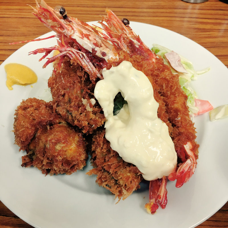海老・カキフライ定食(とんかつ八千代 （とんかつ・やちよ）)